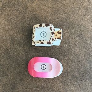 Teleties hair clips, set of two, new in package